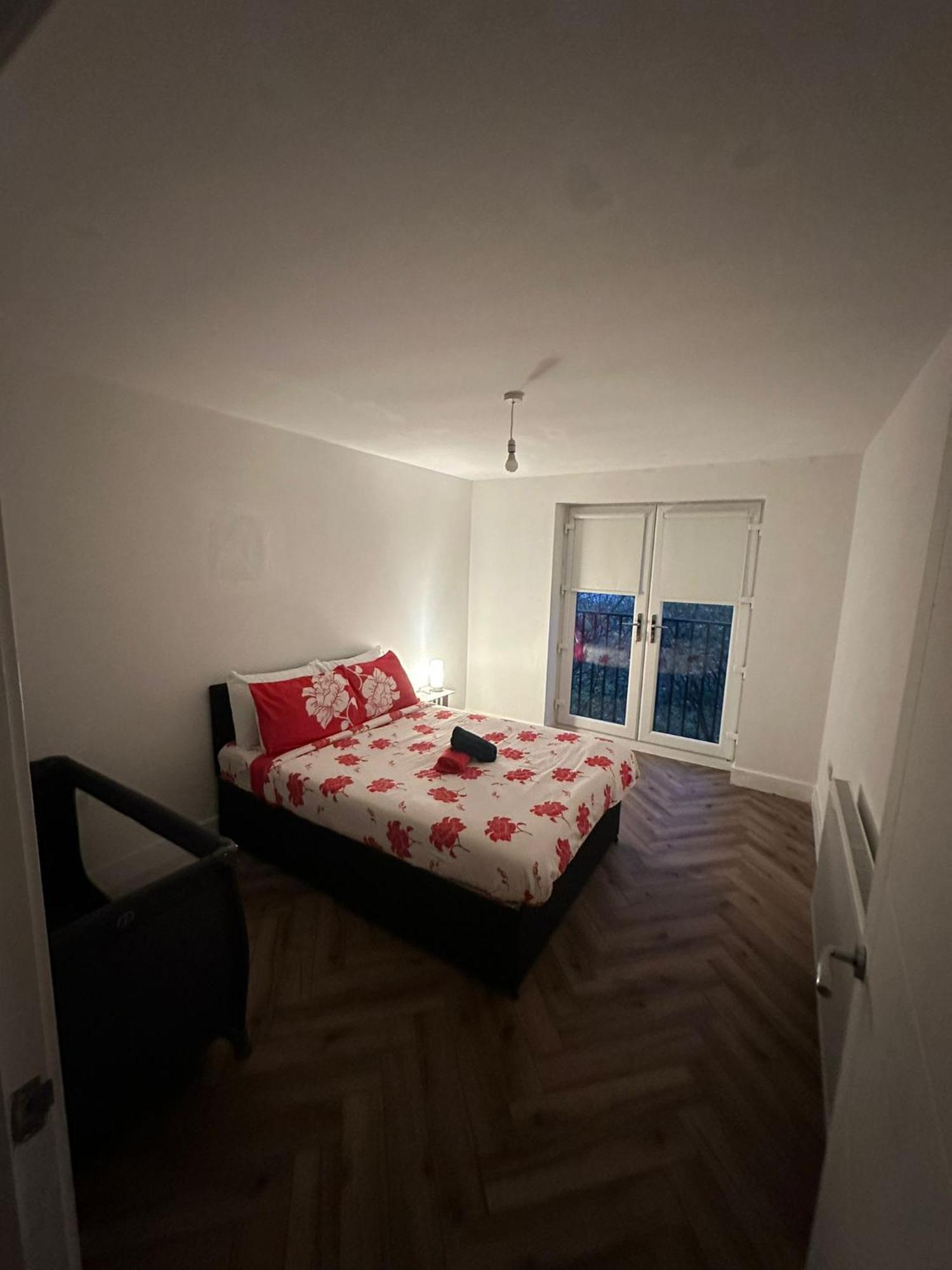 Brand New Modern Luxurious Apartment Near The City Birmingham Bagian luar foto