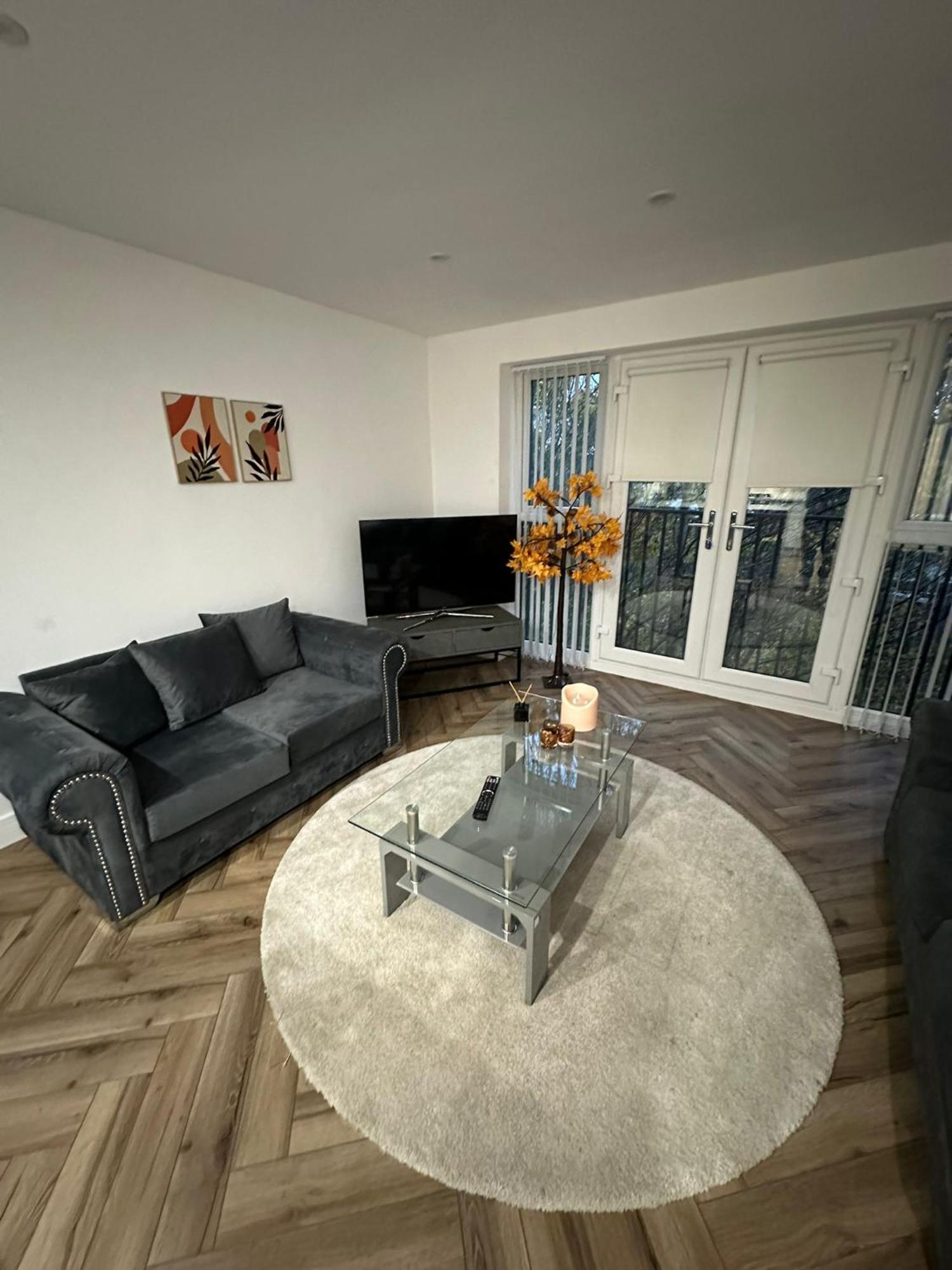 Brand New Modern Luxurious Apartment Near The City Birmingham Bagian luar foto